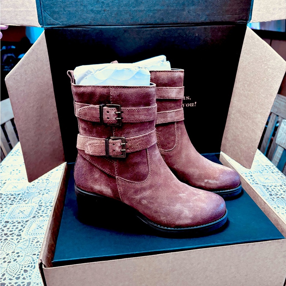 VINTAGE foundry Co Charmaine boots